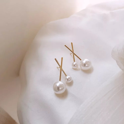 Pearl Accent Earrings (Gold)