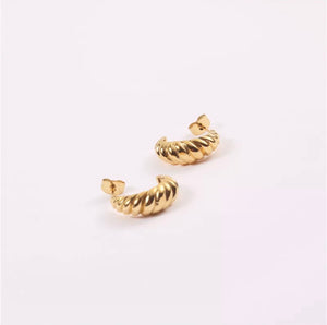 Layla Hoop Earrings (Gold)