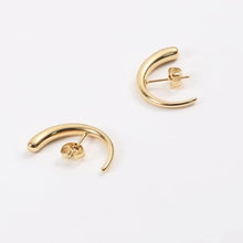 Load image into Gallery viewer, Crescent Moon Studs (Gold)